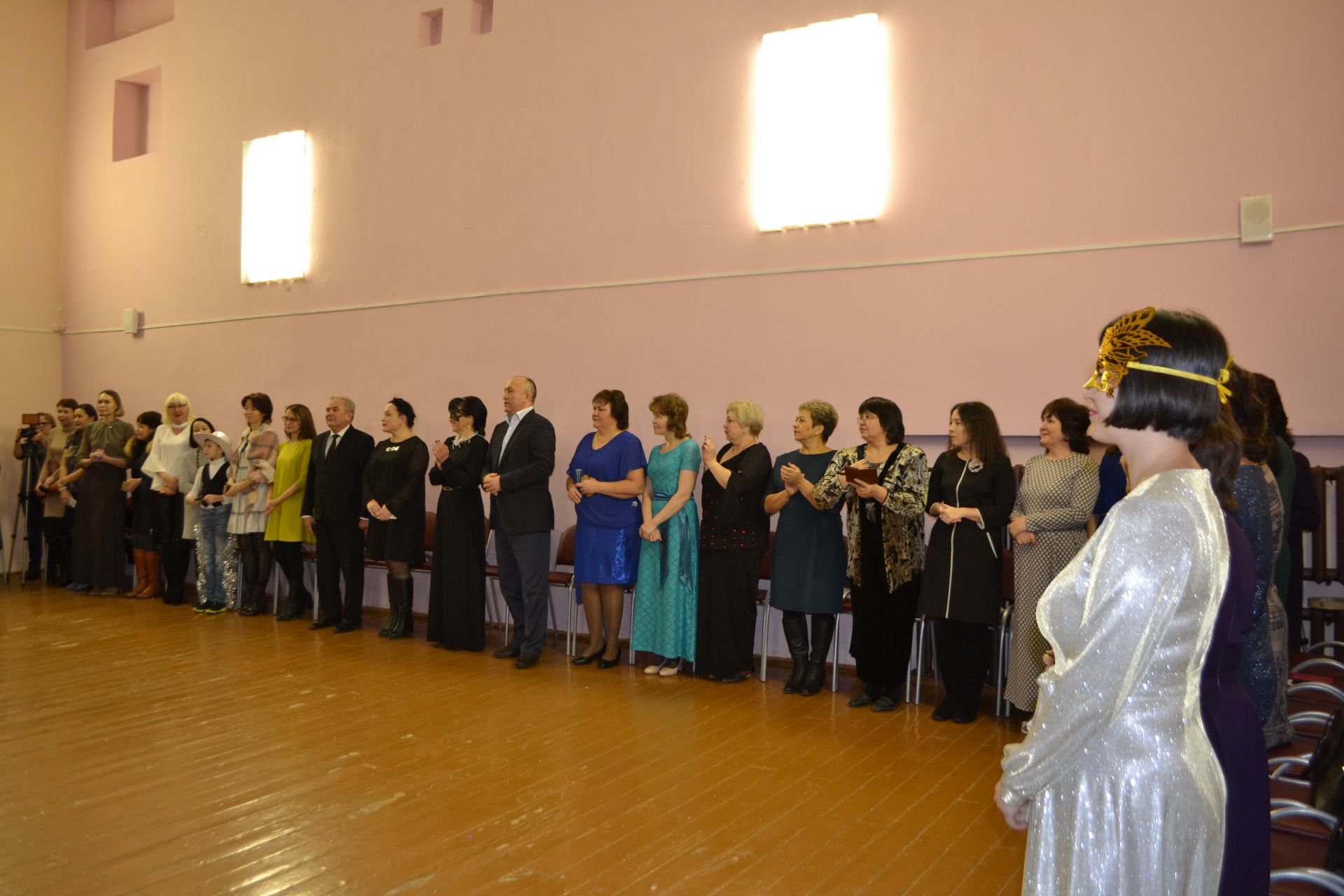В Азнакаево состоялся бал, посвященный Году Льва Толстого - ФОТО и ВИДЕО