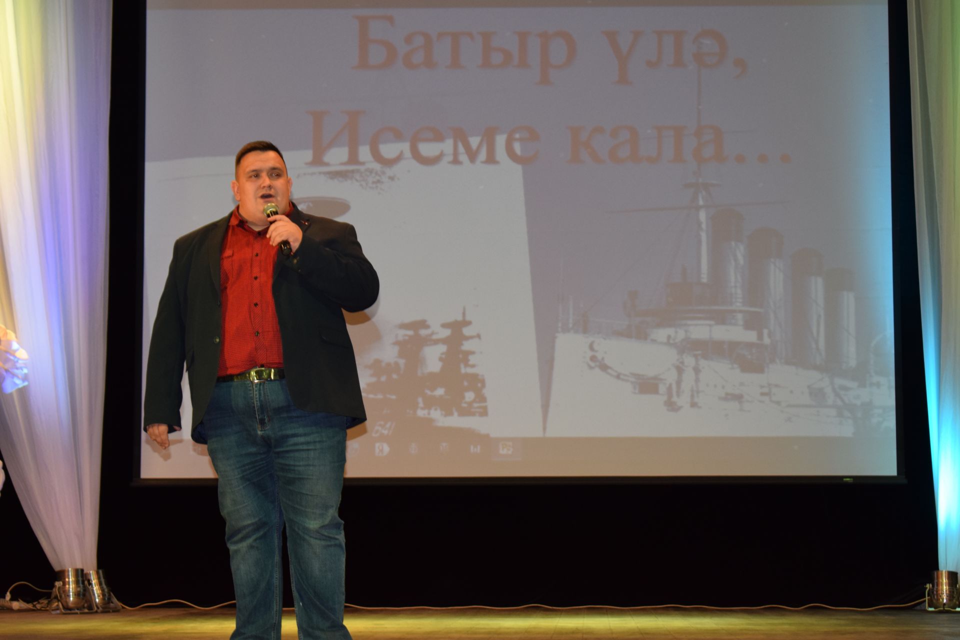 В Азнакаево почтили память Альберта Шайхутдинова (ФОТО+ВИДЕО)
