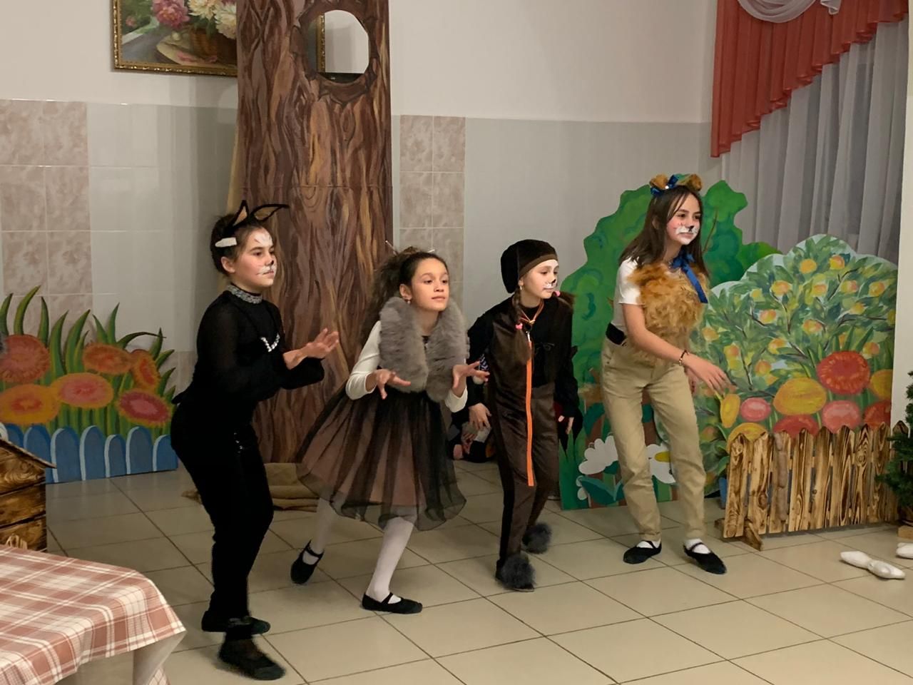 Театральная студия «Адымнар» подарила душевный праздник (ФОТО)