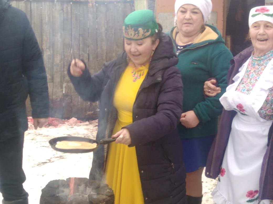 В селе Муслюмово Азнакаевского района состоялся народный праздник «Каз омэсе» (ФОТО)