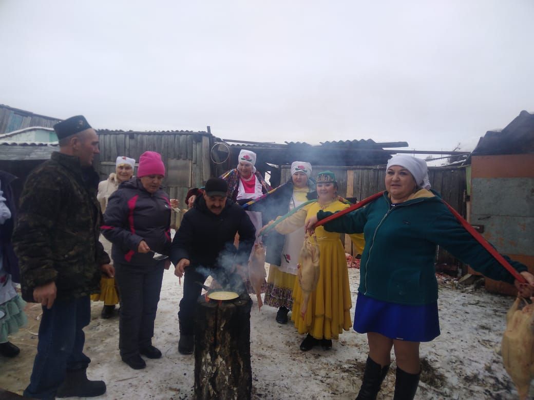 В селе Муслюмово Азнакаевского района состоялся народный праздник «Каз омэсе» (ФОТО)