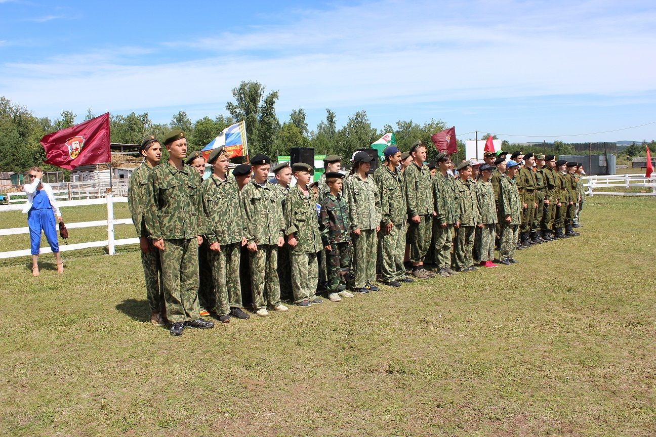 Военно – патриотический лагерь «Родина» в Азнакаево - ФОТО