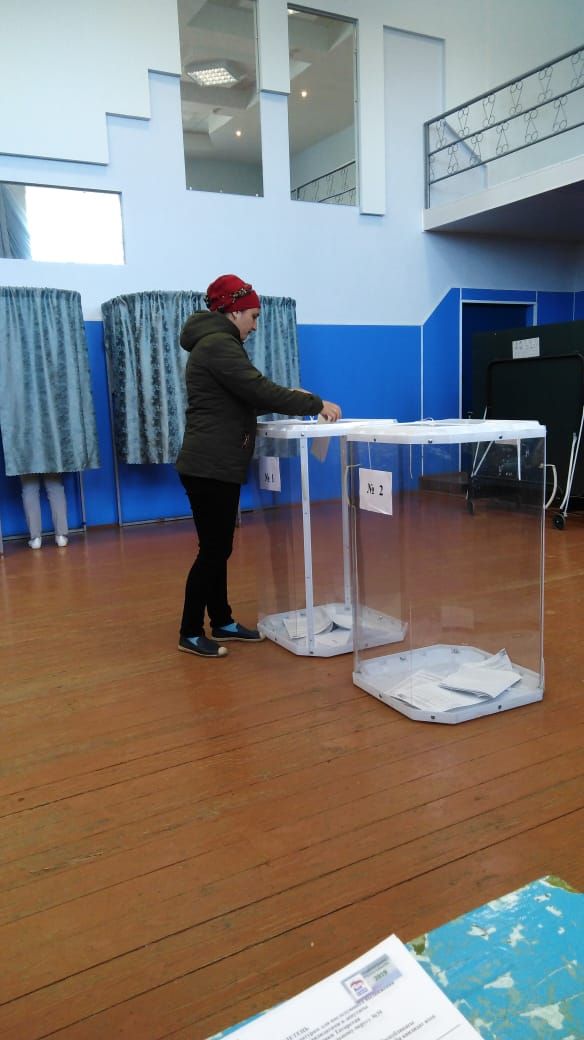 Азнакаевцы активно участвуют в предварительном голосовании - ФОТОРЕПОРТАЖ