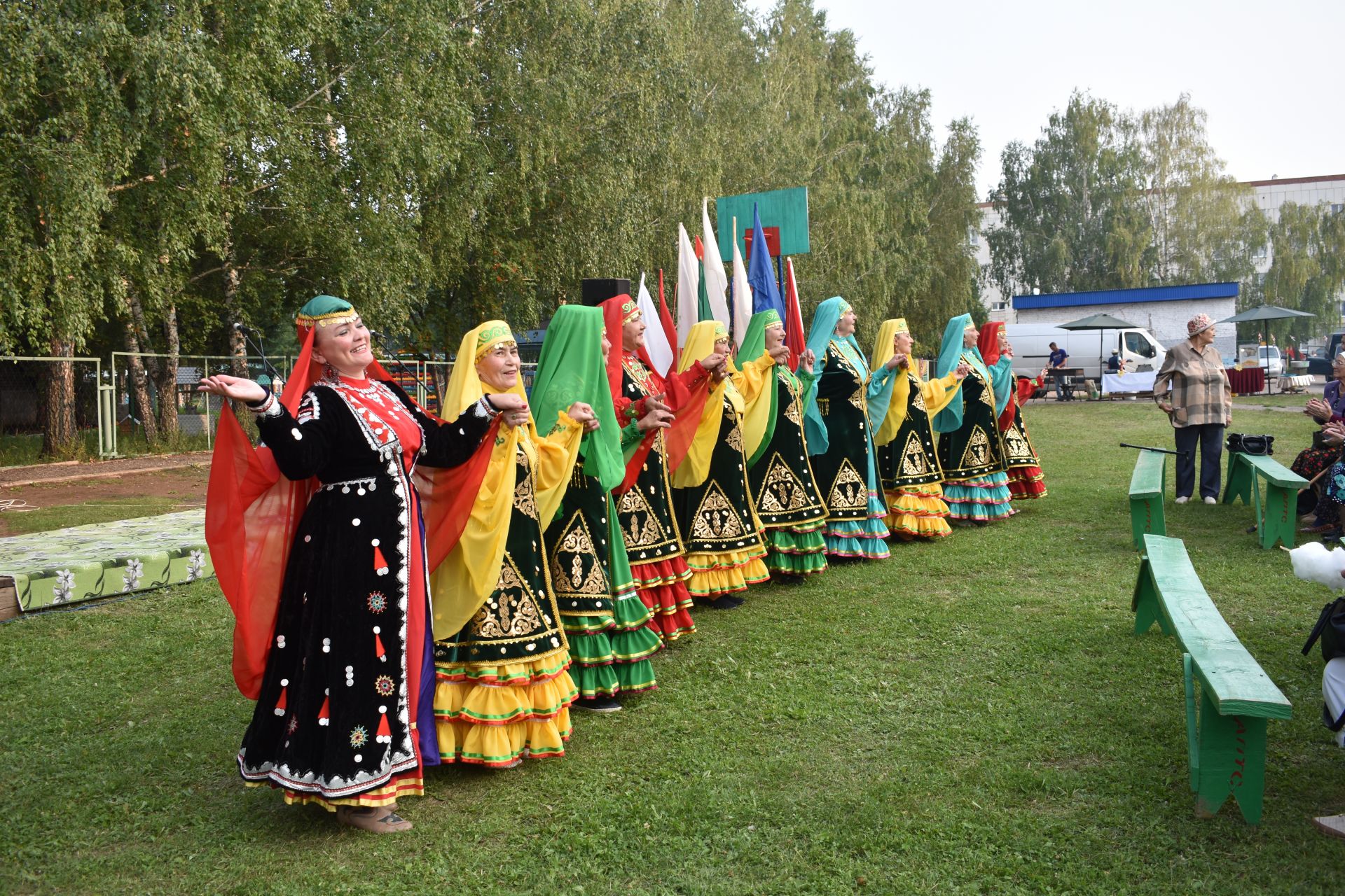 Азнакайда ишек алды бәйрәмнәре бара (ФОТОРЕПОРТАЖ)