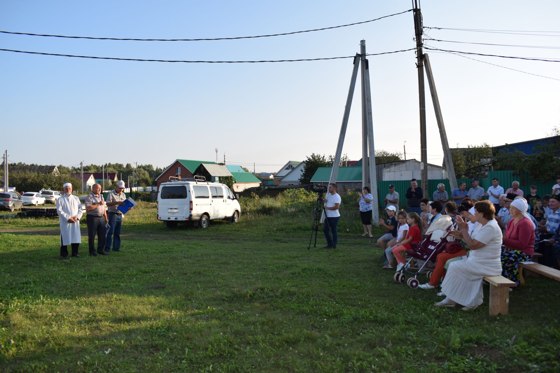 В Манаузе праздновали соседи (ФОТО+ВИДЕО)