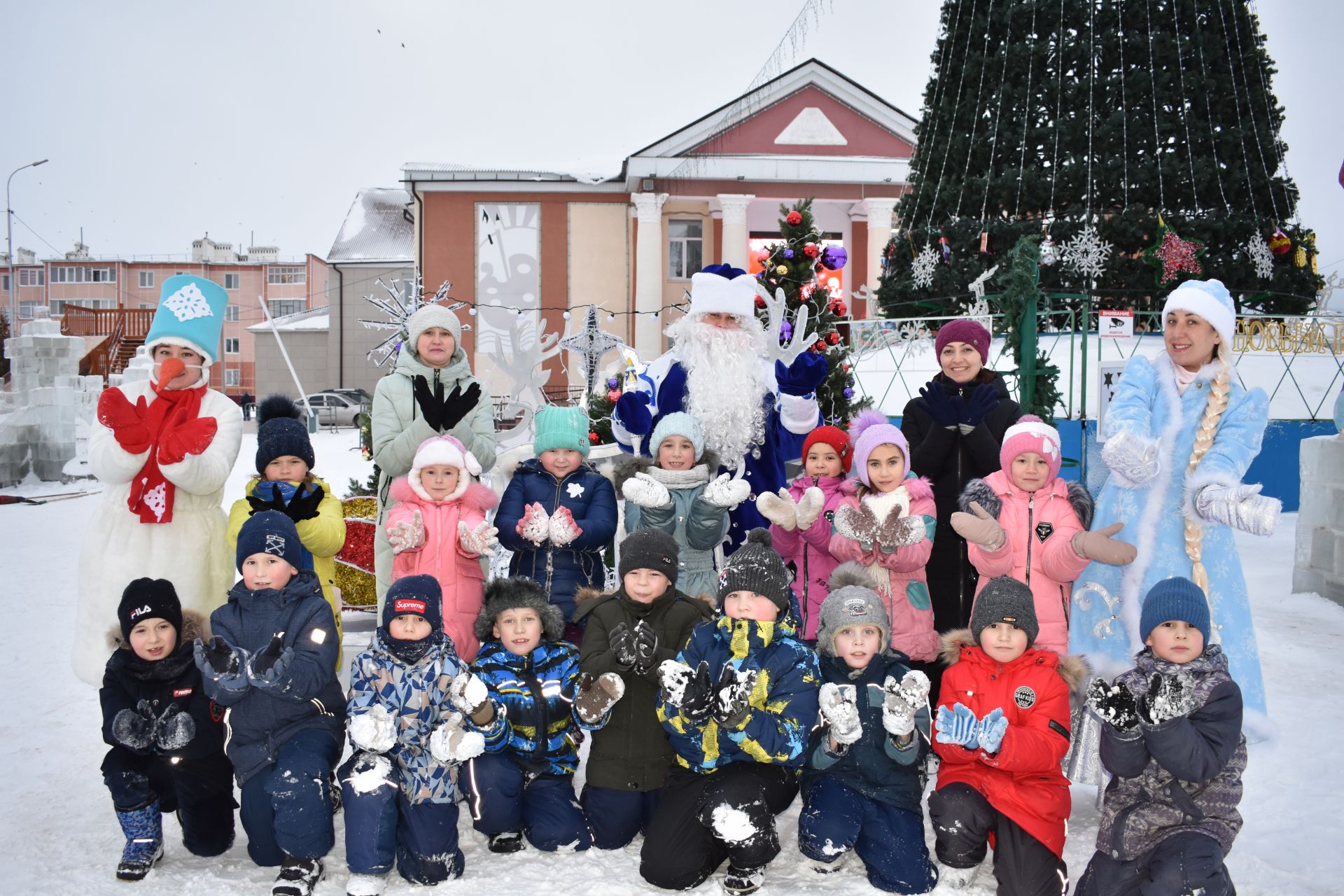 Культурный центр города Азнакаево подарил незабываемый праздник детям