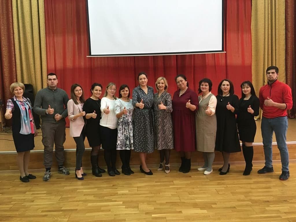 В Азнакаево лучшие учителя обменялись опытом