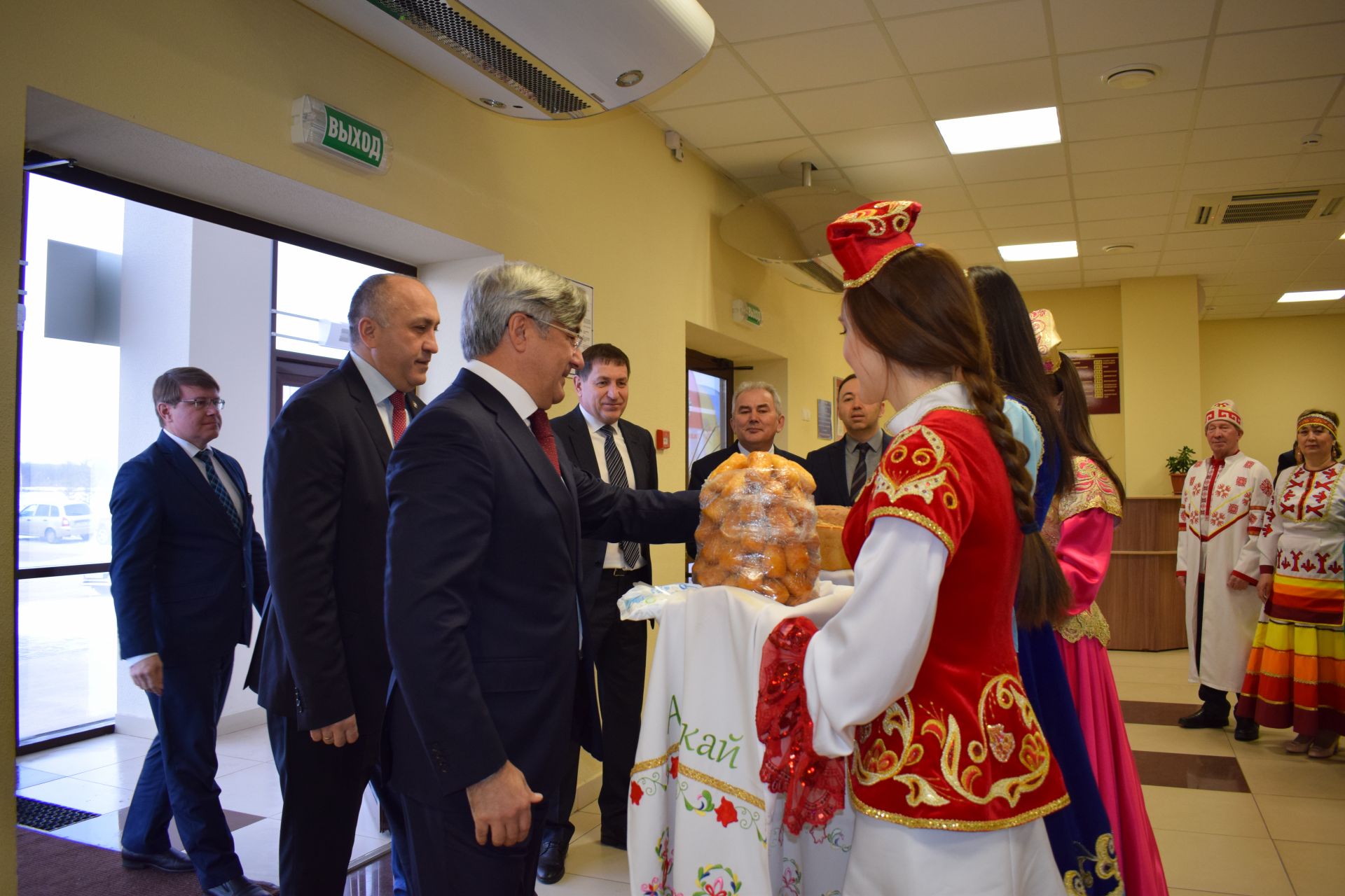 ​​​​​​​Азнакаево с рабочим визитом посетил заместитель Премьер-министра РТ Василь Шайхразиев