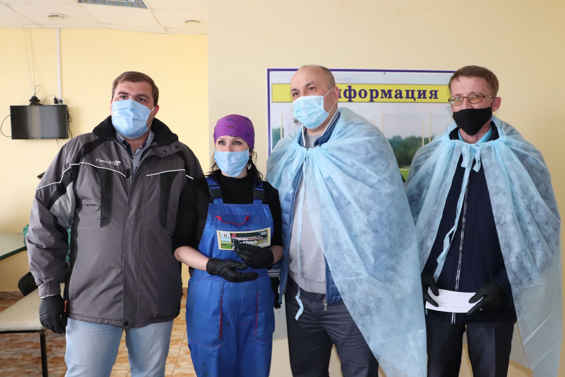 В Азнакаевском районе начали вручать сертификаты животноводам