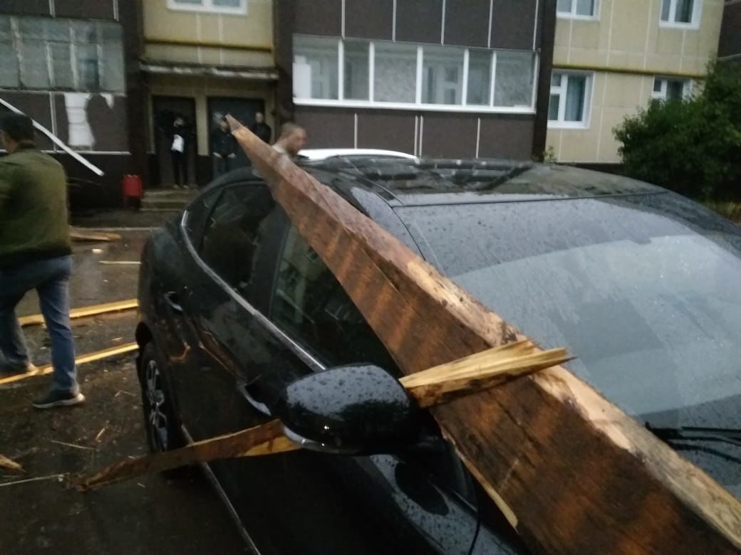 В Азнакаевском районе прошел разрушительный ураган (ФОТО+ВИДЕО)