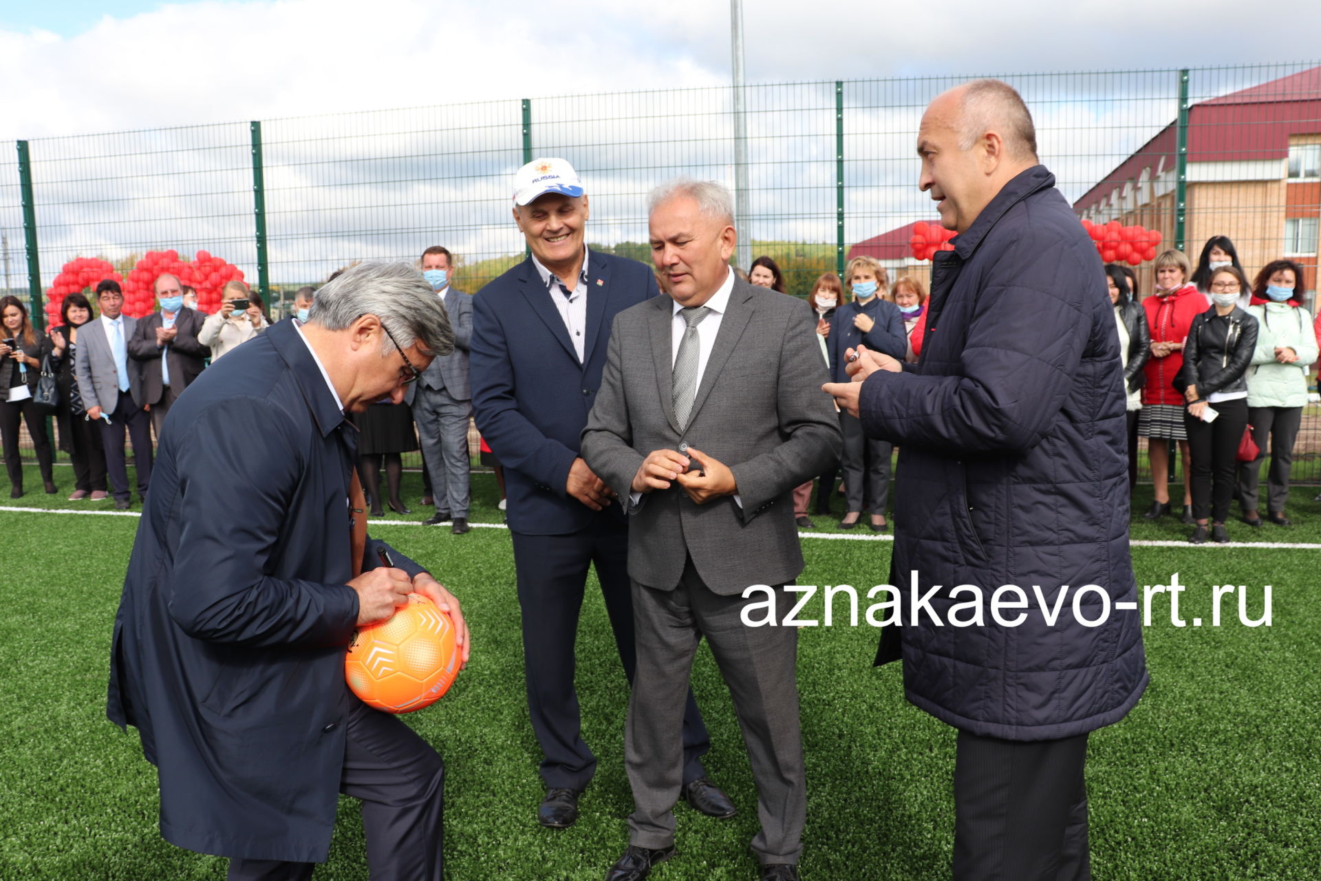 Васил Шәйхразиев: «Башкарган эшләрегез төпле һәм сыйфатлы»