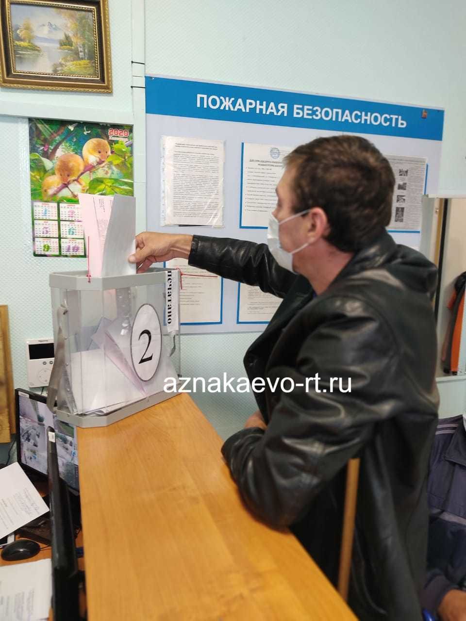 Жители Азнакаевского дома-интерната для престарелых и инвалидов проголосовали в полном составе