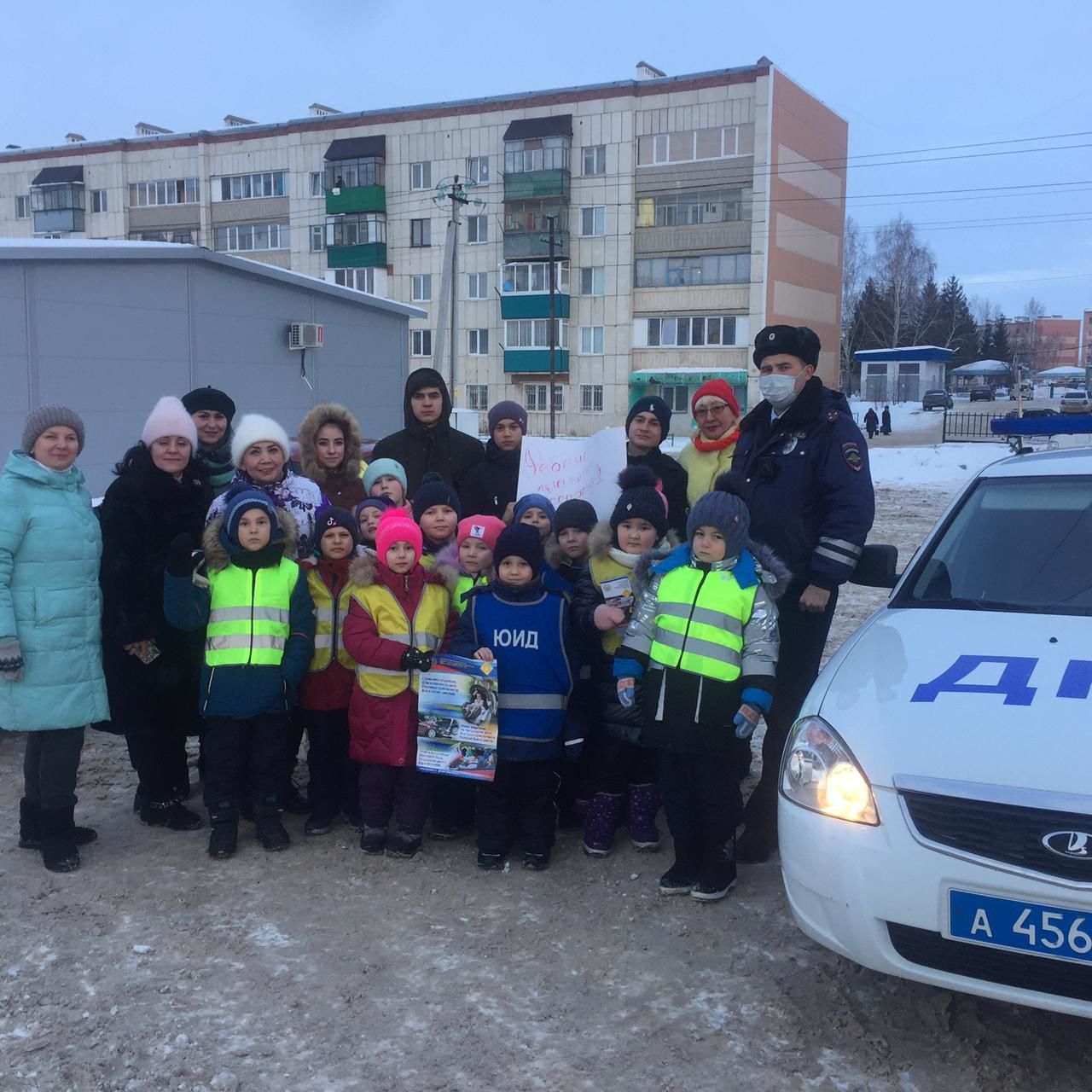 В Азнакаево проходит акция «Ребенок – главный пассажир»