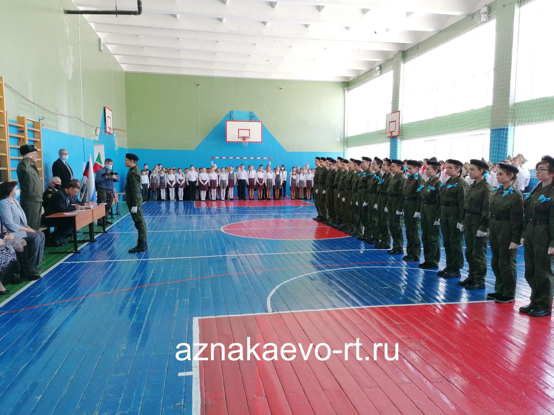 Азнакаевские школьники продемонстрировали строевую подготовку