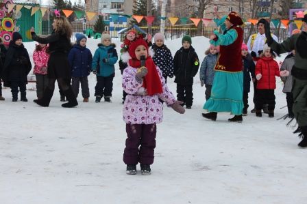 “Айсылу” балалар бакчасында кышны озату-язны каршы алу “Нәүрүз” бәйрәме узды