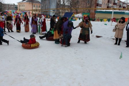 “Айсылу” балалар бакчасында кышны озату-язны каршы алу “Нәүрүз” бәйрәме узды