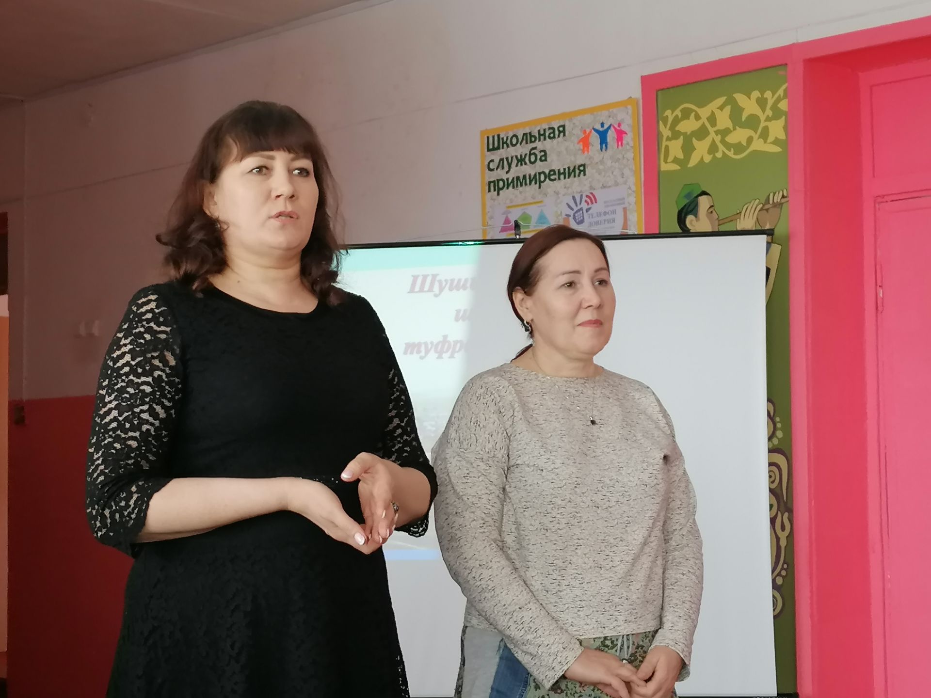 В школе села Чубар-Абдуллово встретились учителя татарского языка и земляки-писатели