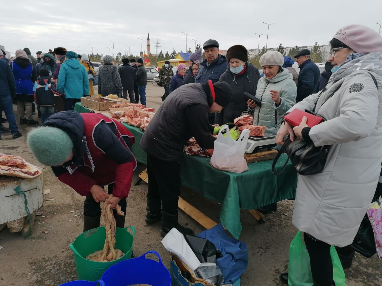 В Азнакаево продолжаются сельскохозяйственные ярмарки