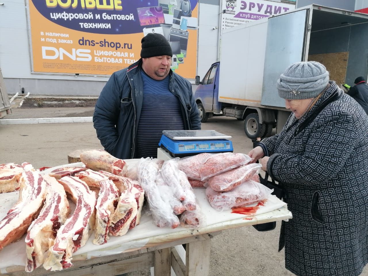 В Азнакаево продолжаются сельскохозяйственные ярмарки