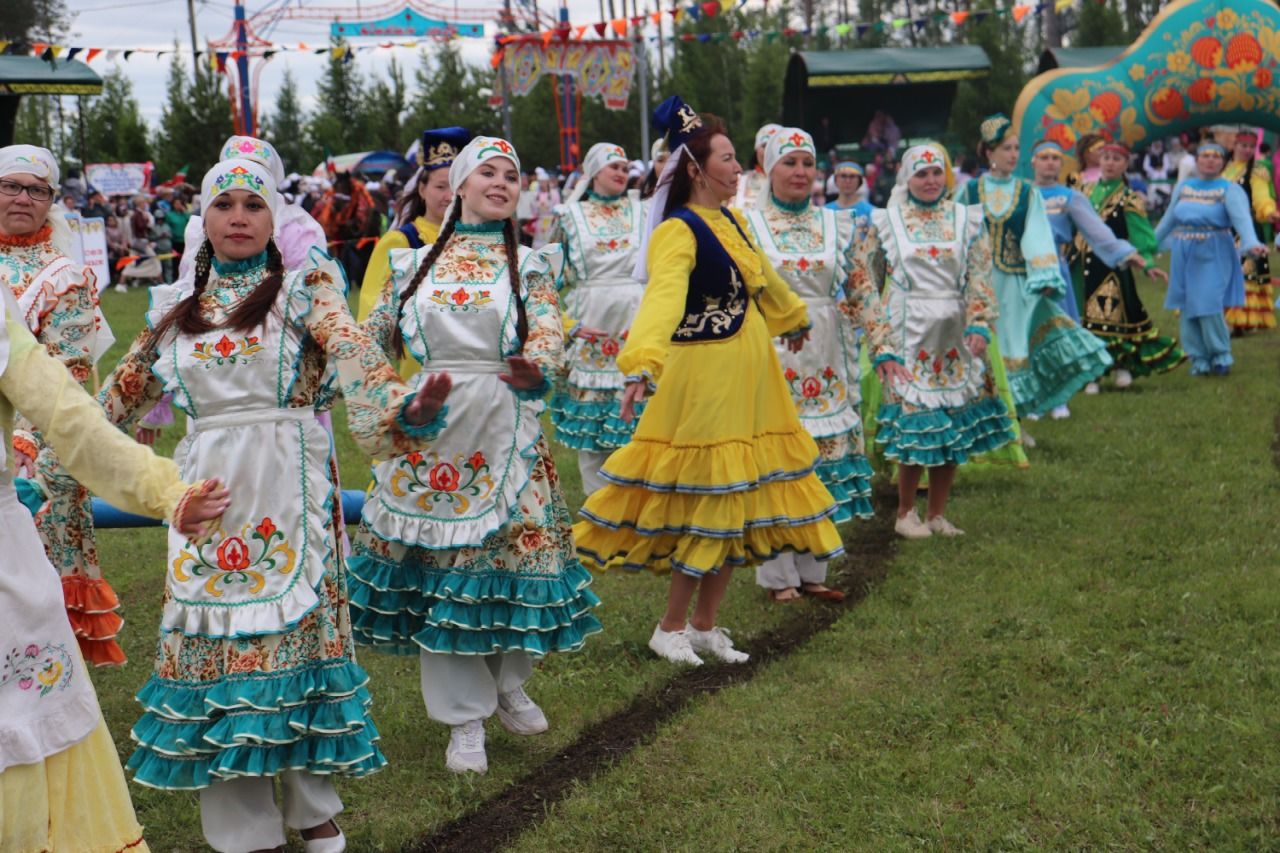 Азнакай &nbsp;Сабан туе бизәкләргә бай булды