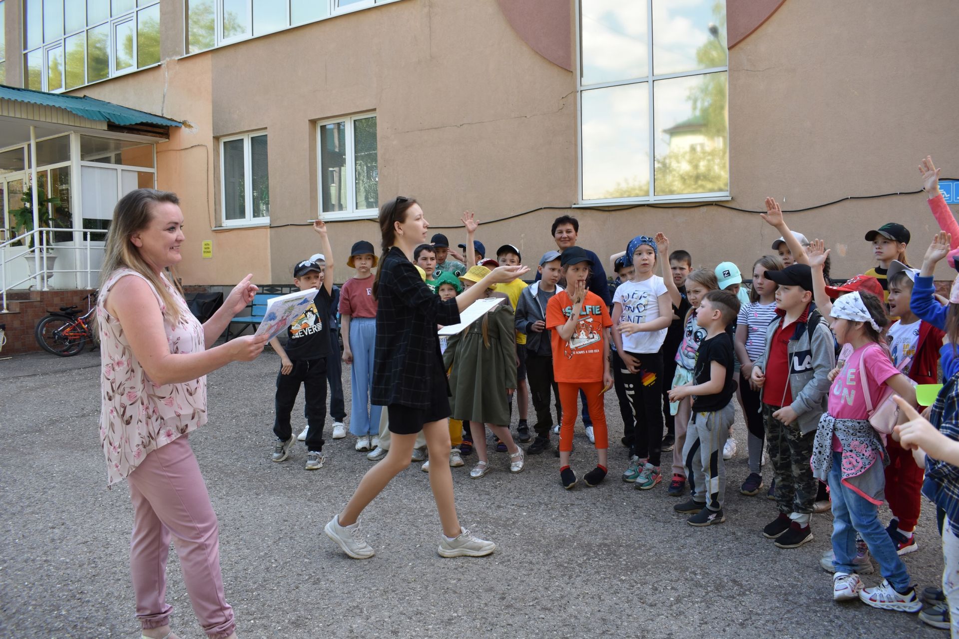 Азнакайда рус теле көнен билгеләп үттеләр