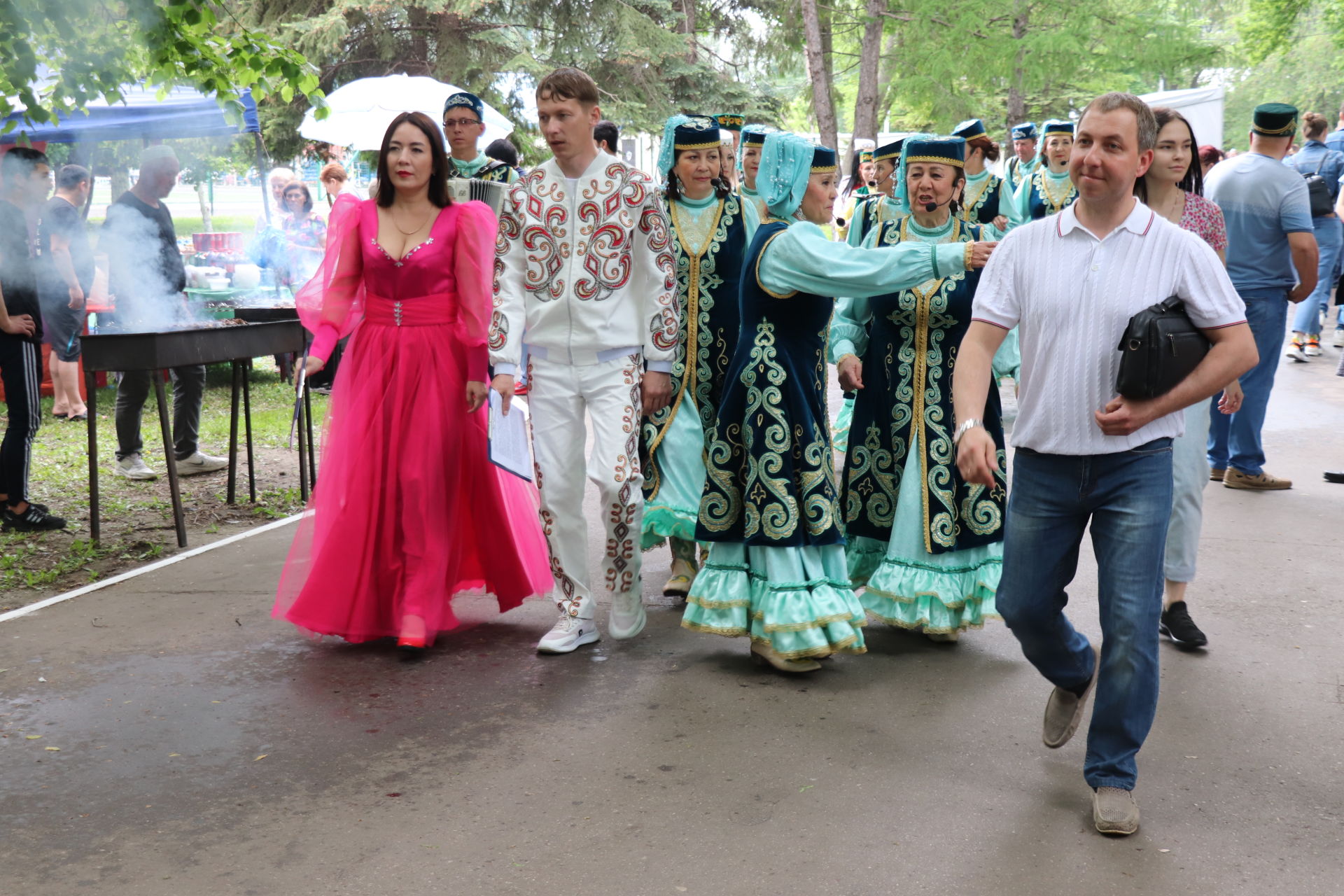 Самара шәһәрендә үткән Сабан туен азнакайлылар гөрләтте