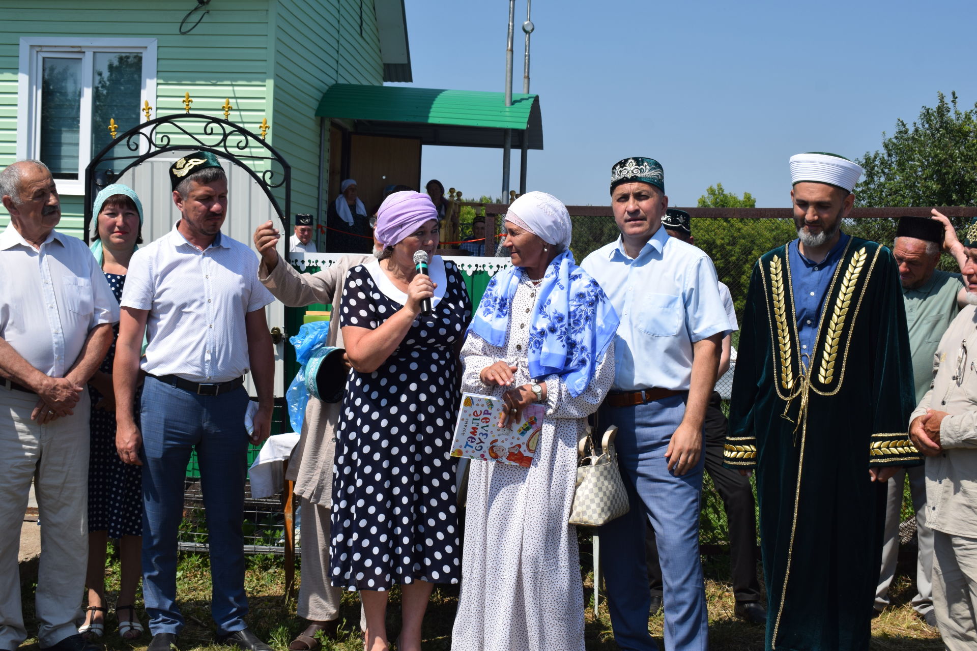 Азнакай районында яңа мәчет сафка басты