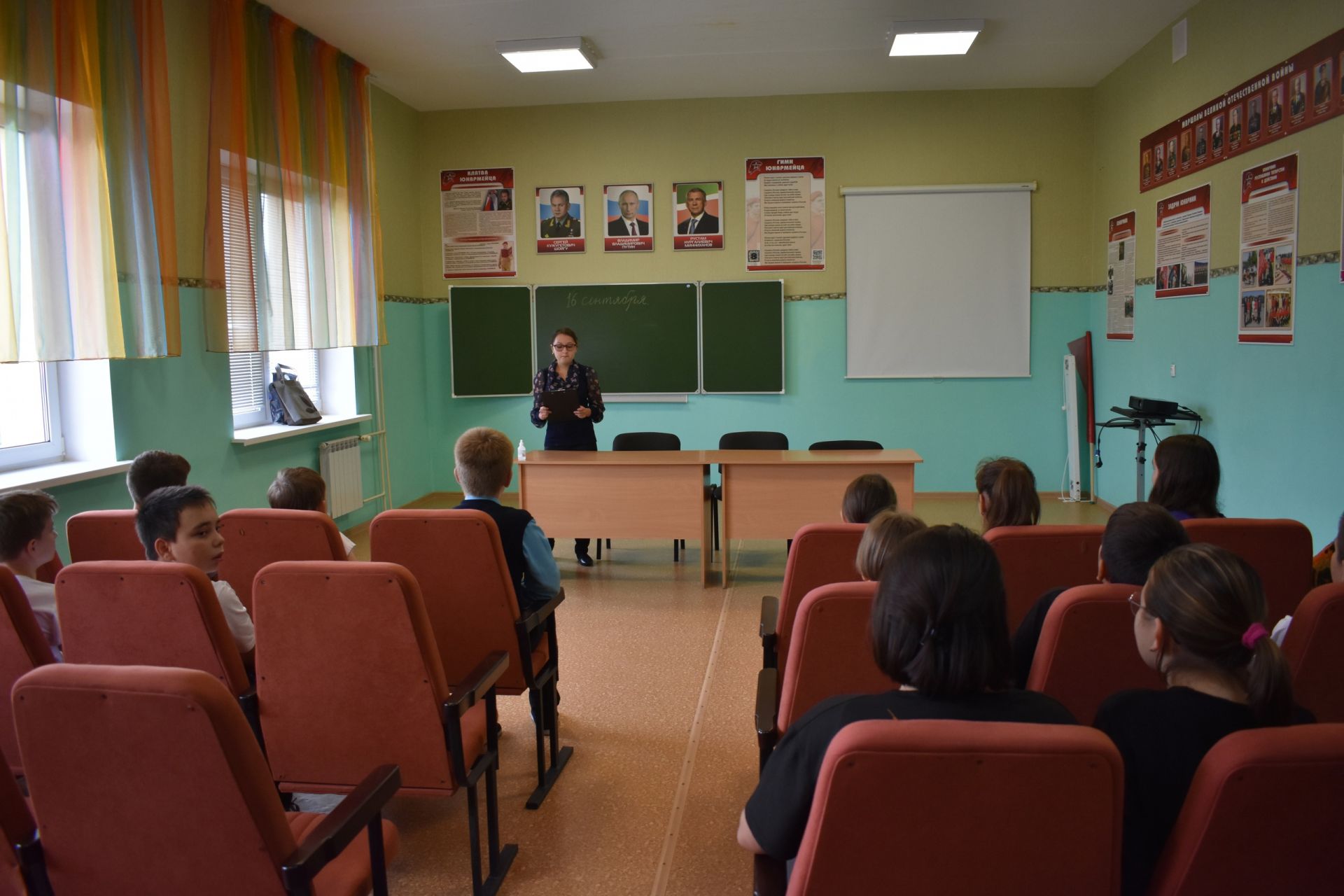 В Азнакаево Культурный центр провел тренинг – игру «Гармонизация межнациональных отношений, профилактика конфликтов»