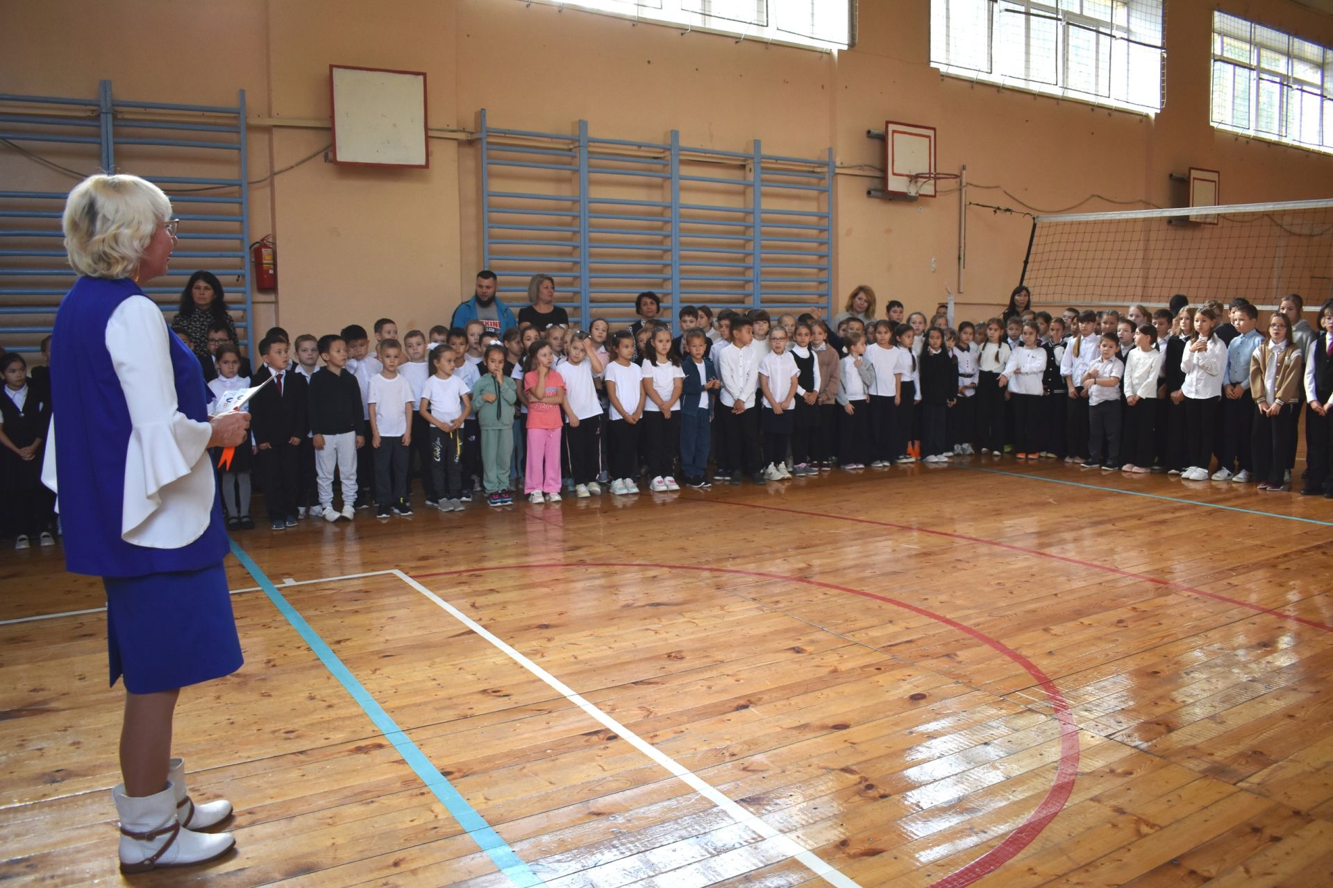 В Азнакаево проводятся профилактические беседы по ПДД