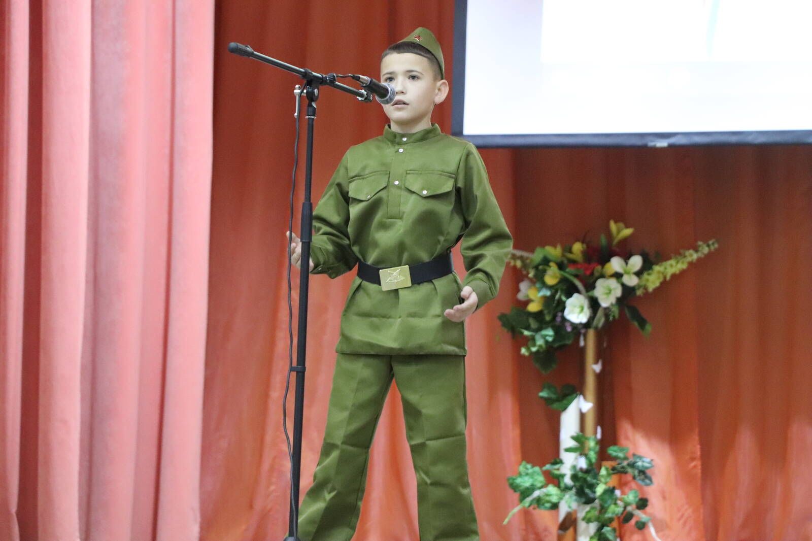 В Азнакаево прошел отборочный тур конкурса «Джалиловские чтения»