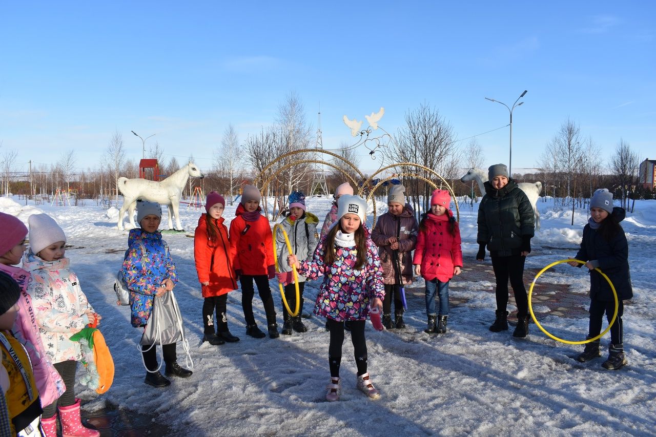 Азнакайның Яшьләр бакчасында балалар җитезлектә һәм тизлектә көч сынашты