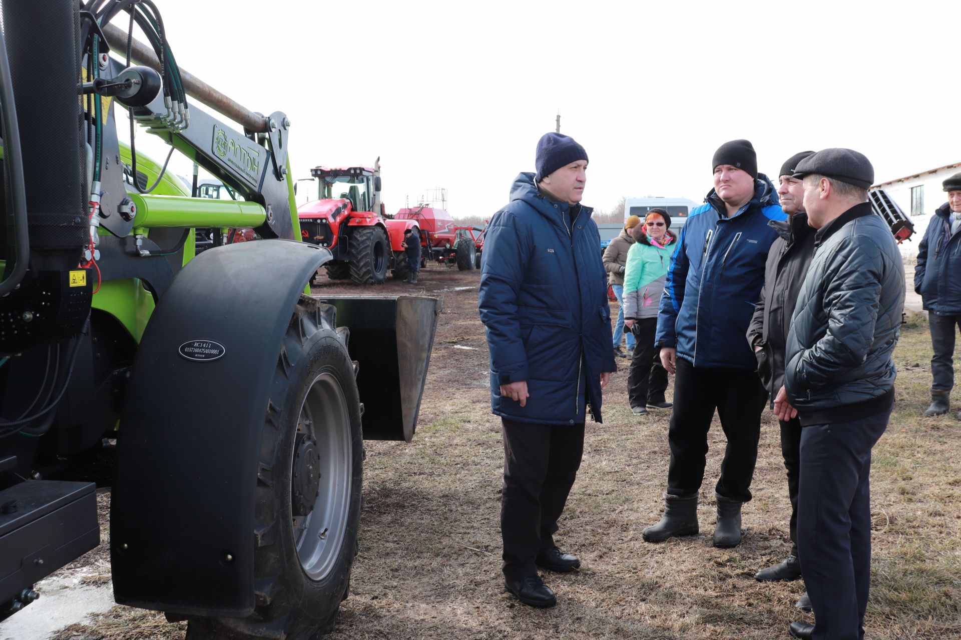 В Азнакаевском районе проверили готовность техники к весеннему севу