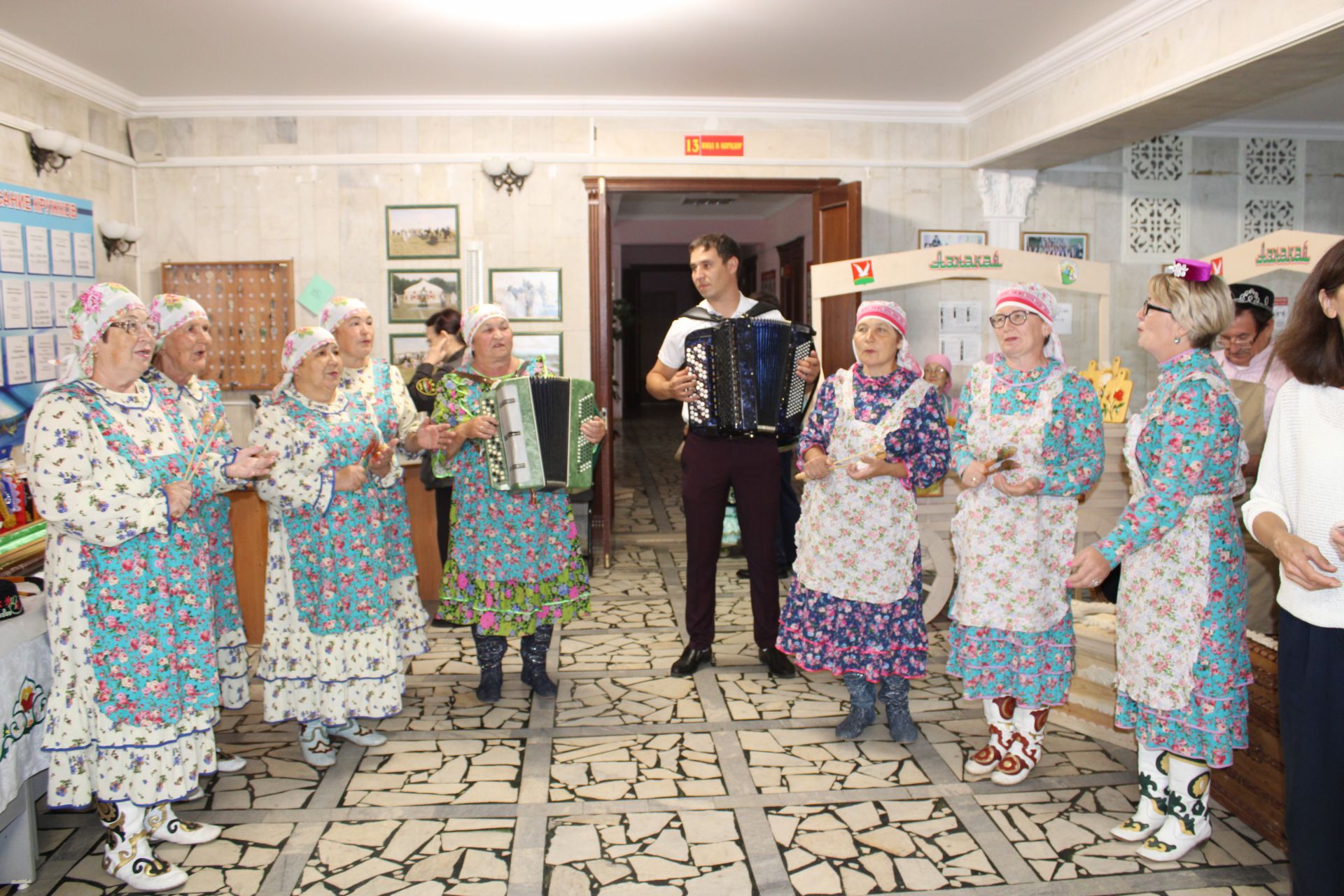 Азнакайда беренче тапкыр Бердәм фольклор көнен билгеләп үттеләр