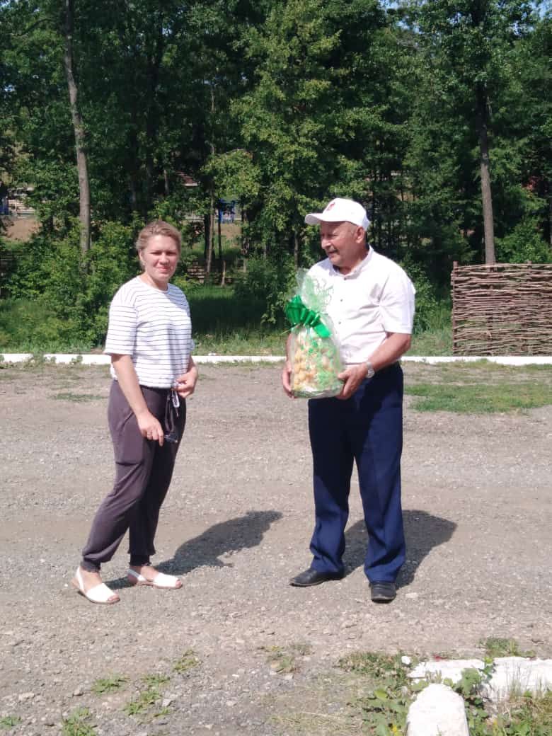 Кәкре Елга ветераннары –  Бабай  утарында