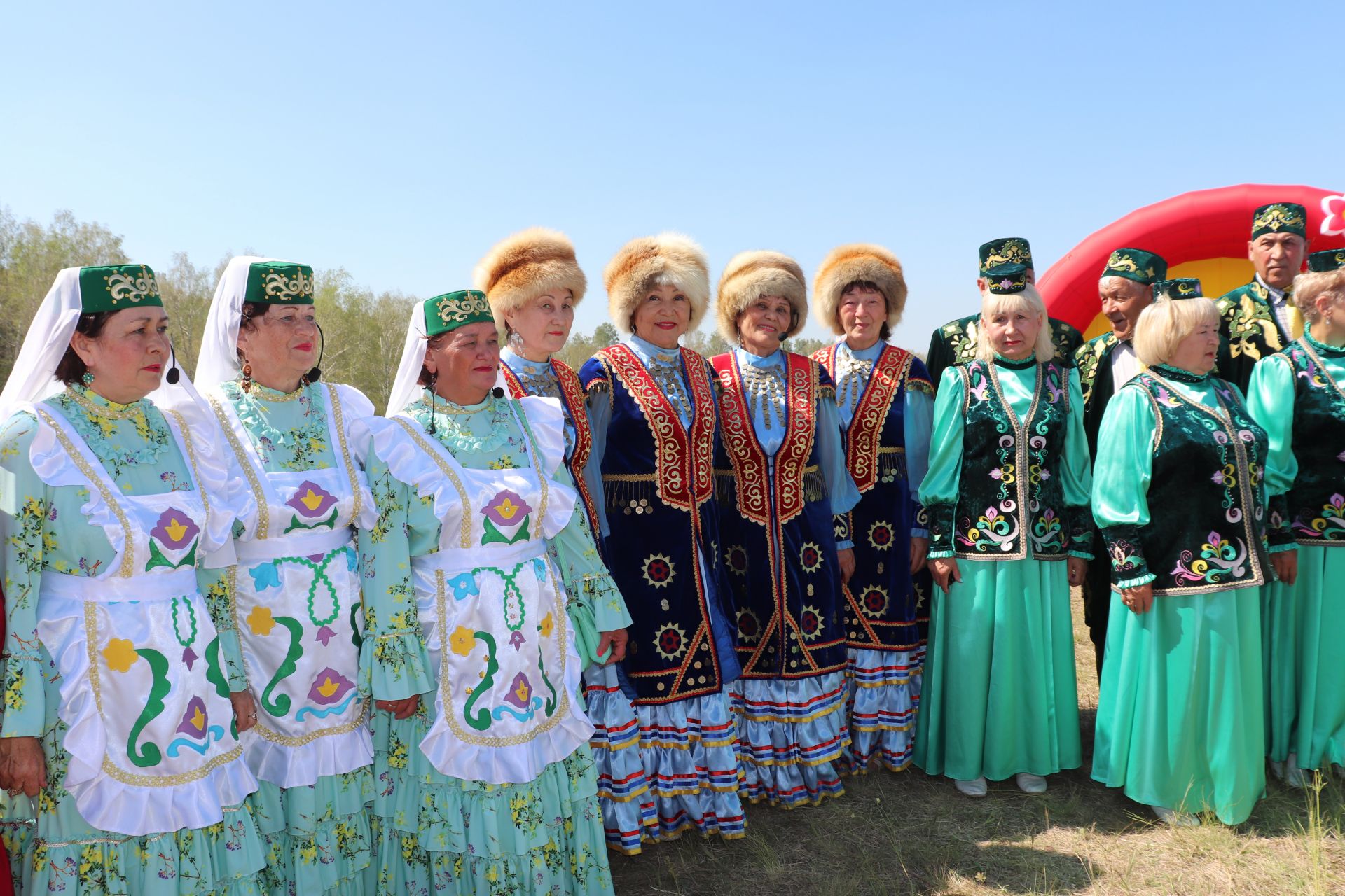 На горе Чатыр-Тау в Азнакаево состоялся фольклорный фестиваль «Чатыр-Тауда жыен»