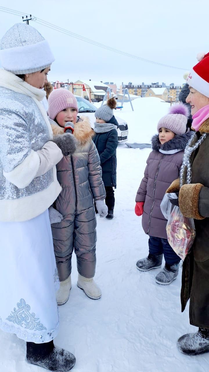 В микрорайоне Монолит города Азнакаево весело провели праздники