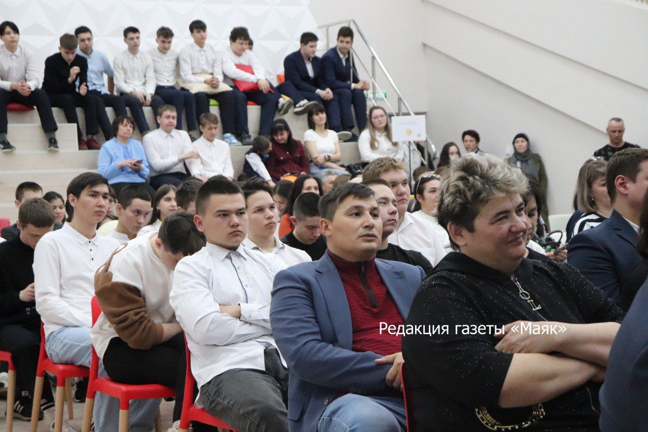 Азнакайда вакансияләр ярминкәсе узды