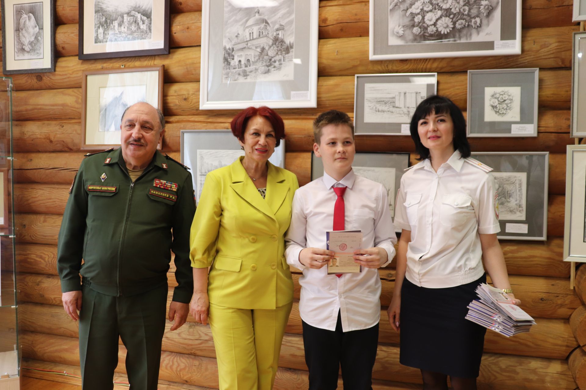 Азнакайның егет-кызларына паспортлар тапшырдылар