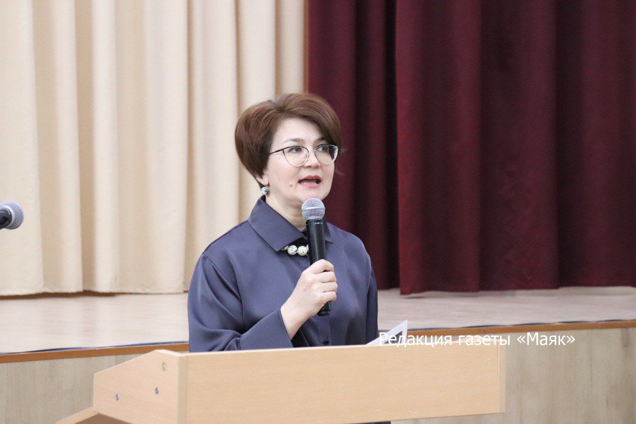 Азнакай техникумында Ачык ишекләр көне үтте