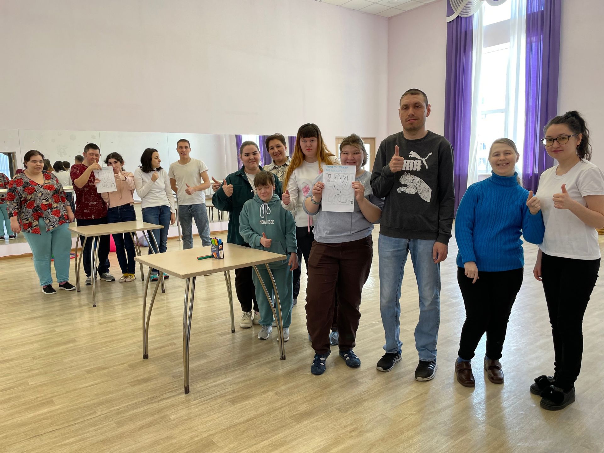Сегодня в Культурном центре города Азнакаево состоялась игровая программа «Моя семья - моя радость»