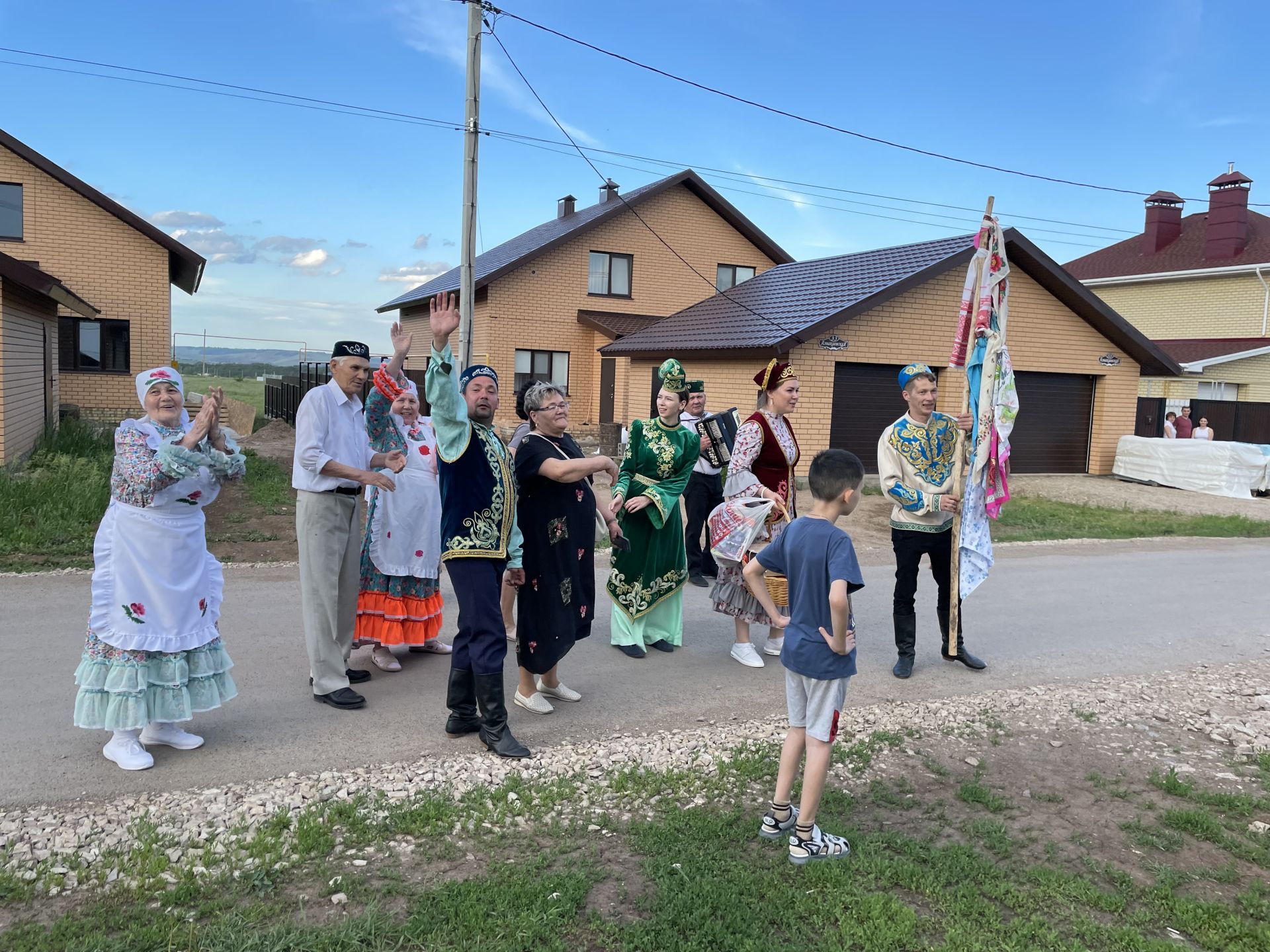 Сбор подарков – это не только обряд, а и своего рода предсказание