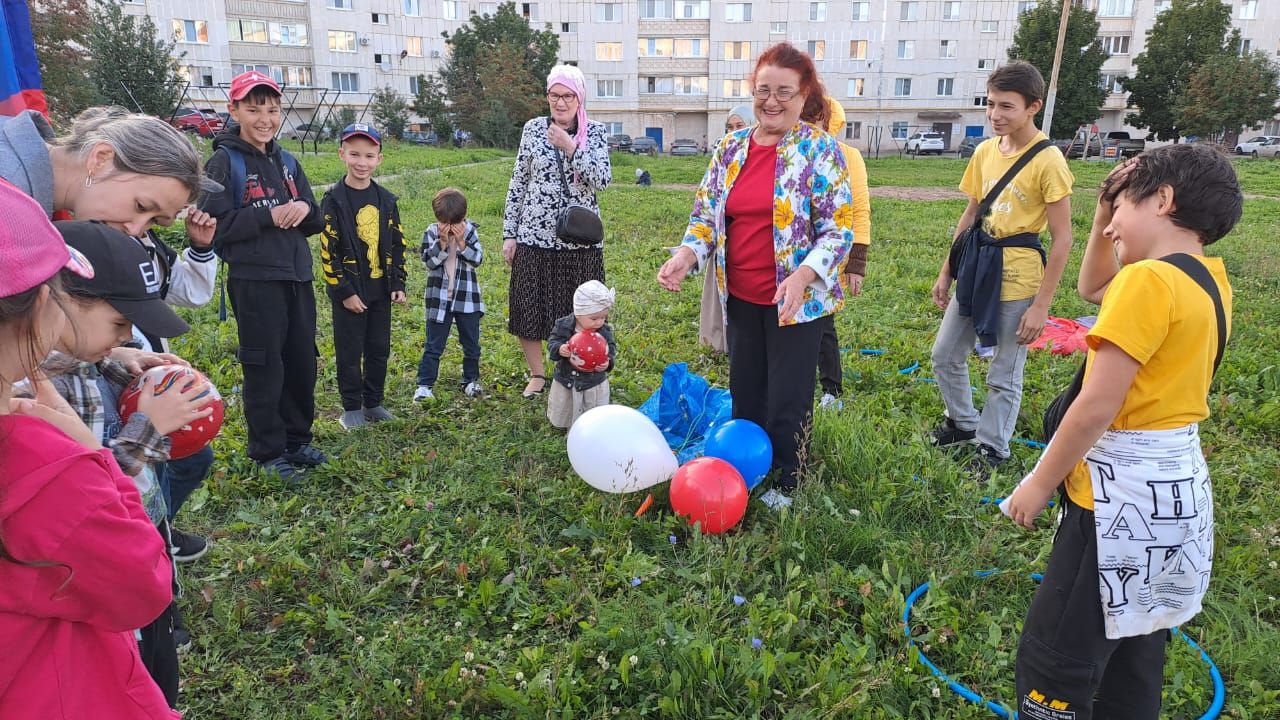 Азнакаевцы - патриоты своей Родины