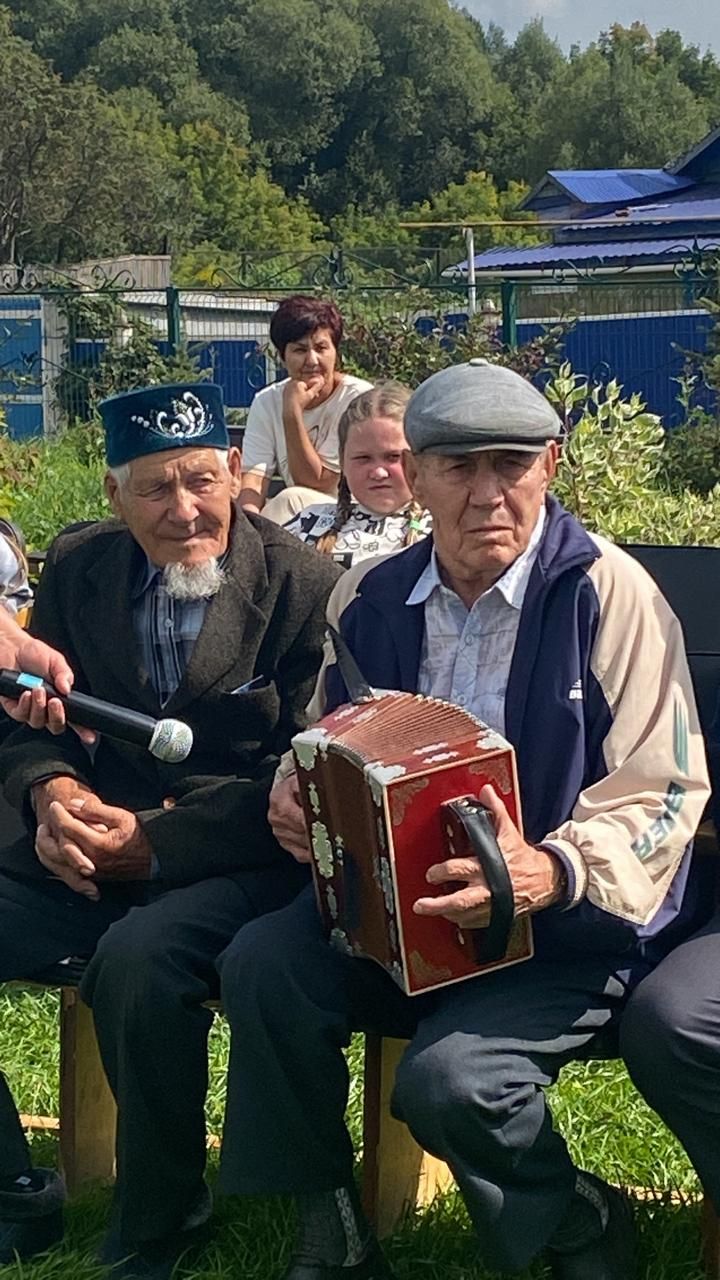 Сельский парк в Агерзе собрал сельчан на праздник улицы