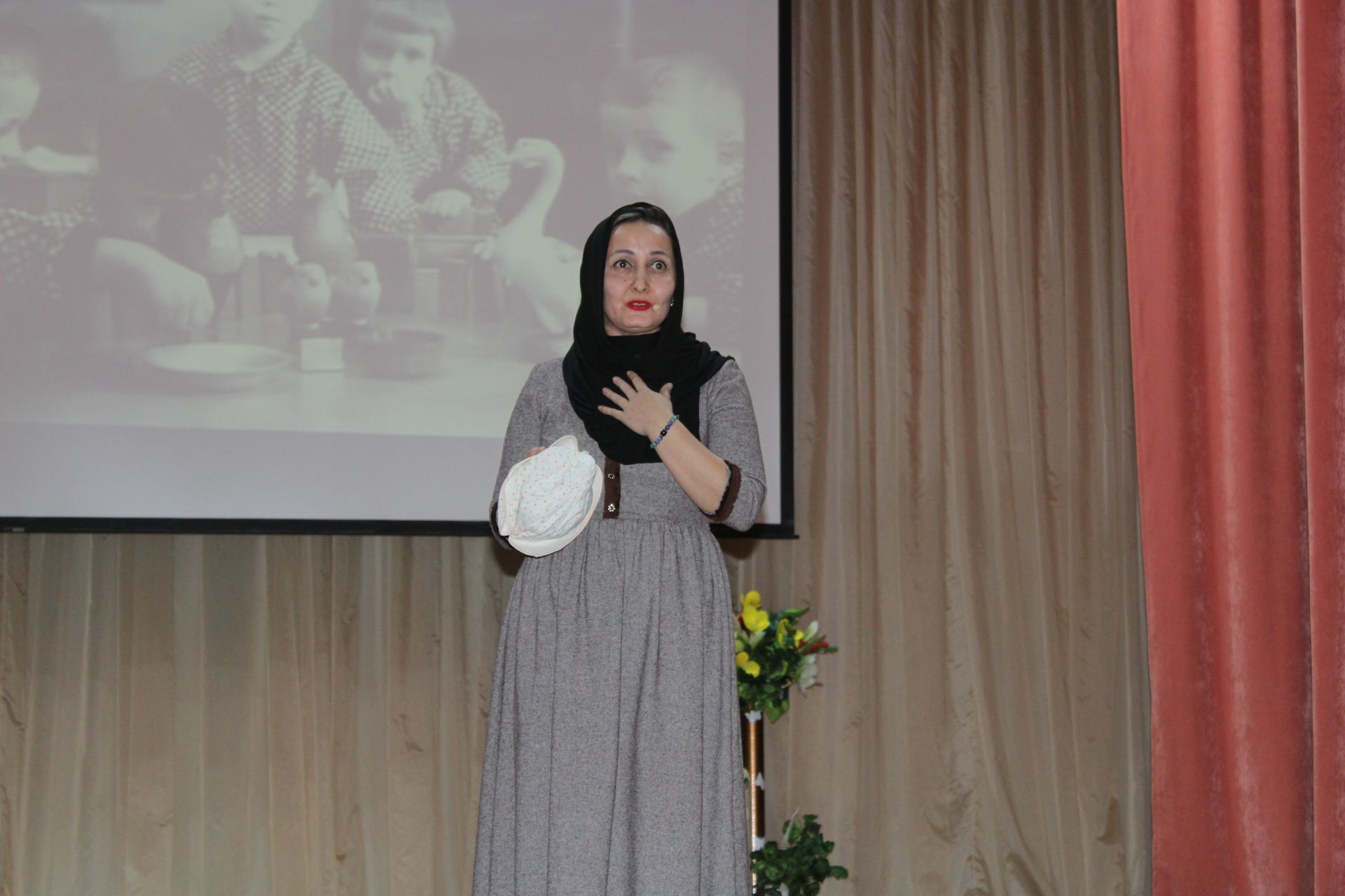 Азнакайлылар Ленинград блокадасы каһарманнарын искә алдылар