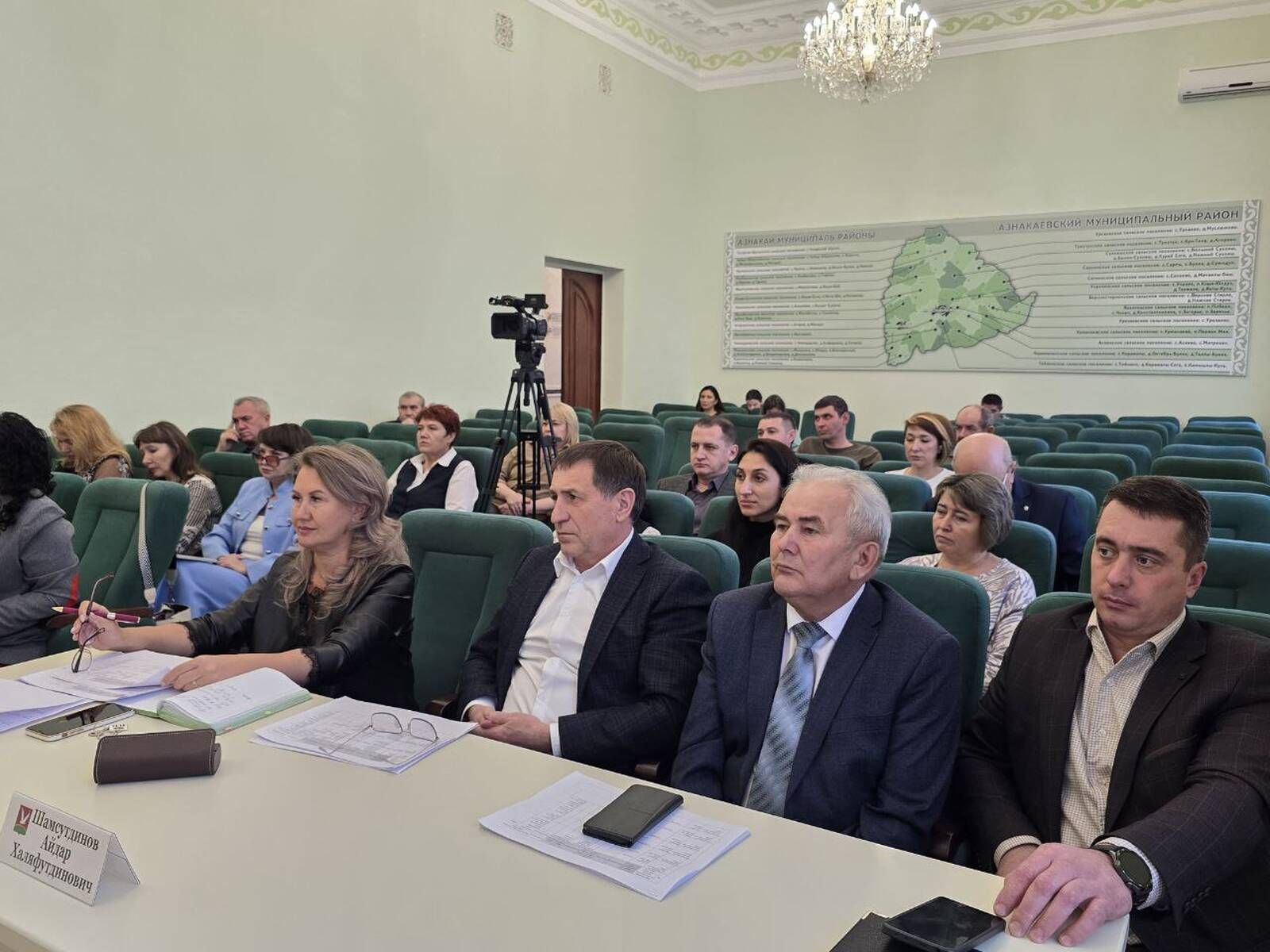 Расим Баксиков оценил организацию поддержки участников СВО и работу волонтеров в Азнакаевском районе