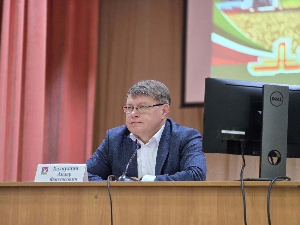 В Азнакаево обсудили меры поддержки семей участников СВО