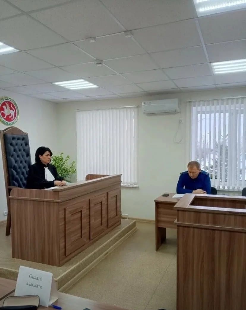 Практический урок права: ученики азнакаевской школы №1 побывали в настоящем суде