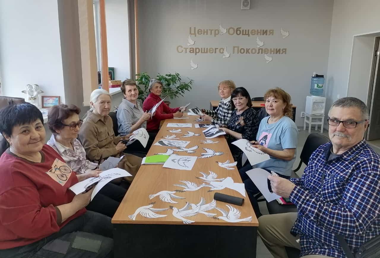 В Азнакаево стартовала акция «Голубь мира – Голубь Победы»
