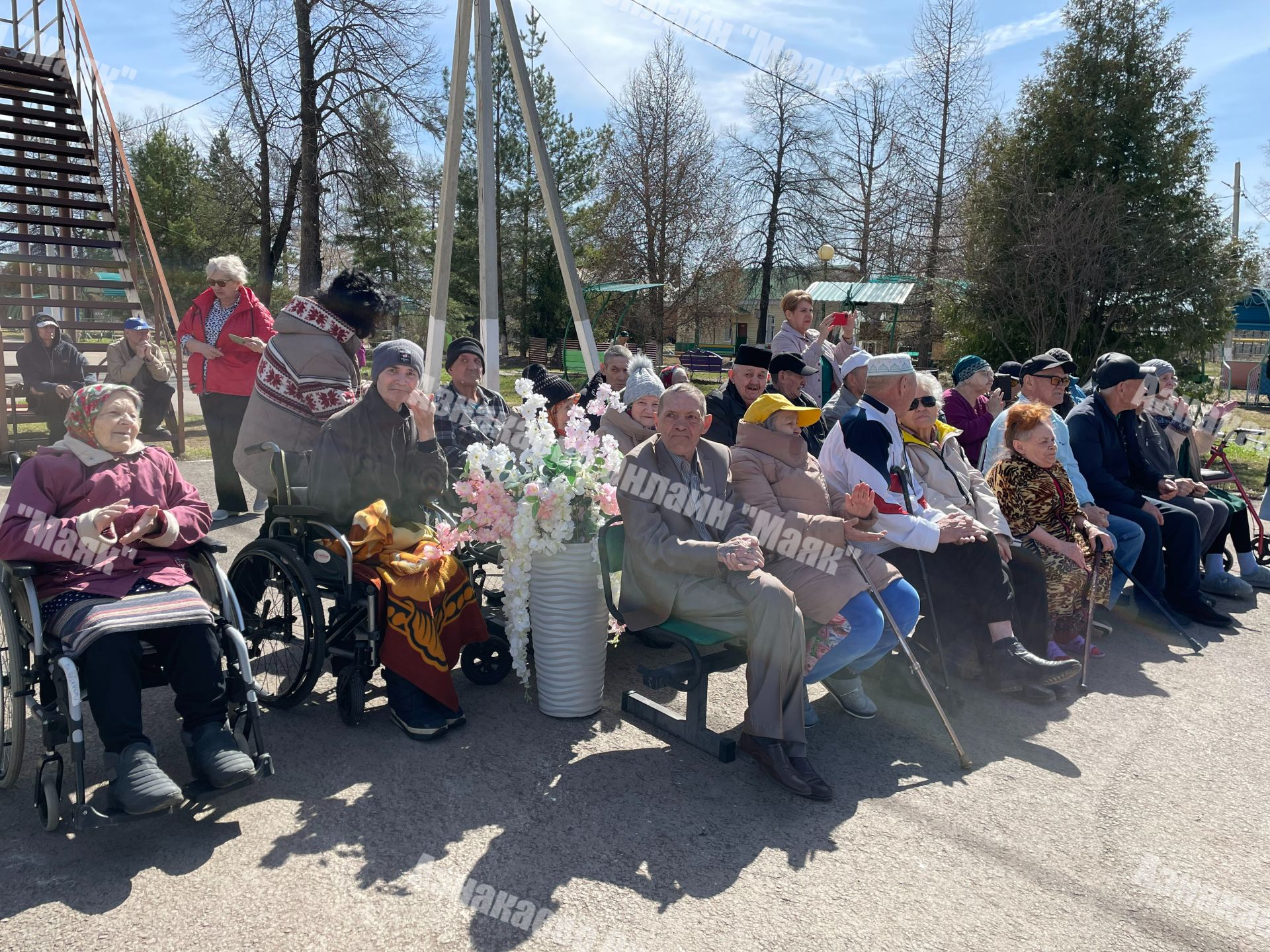 «Карга боткасы» подарил радость подопечным Азнакаевского дома-интерната