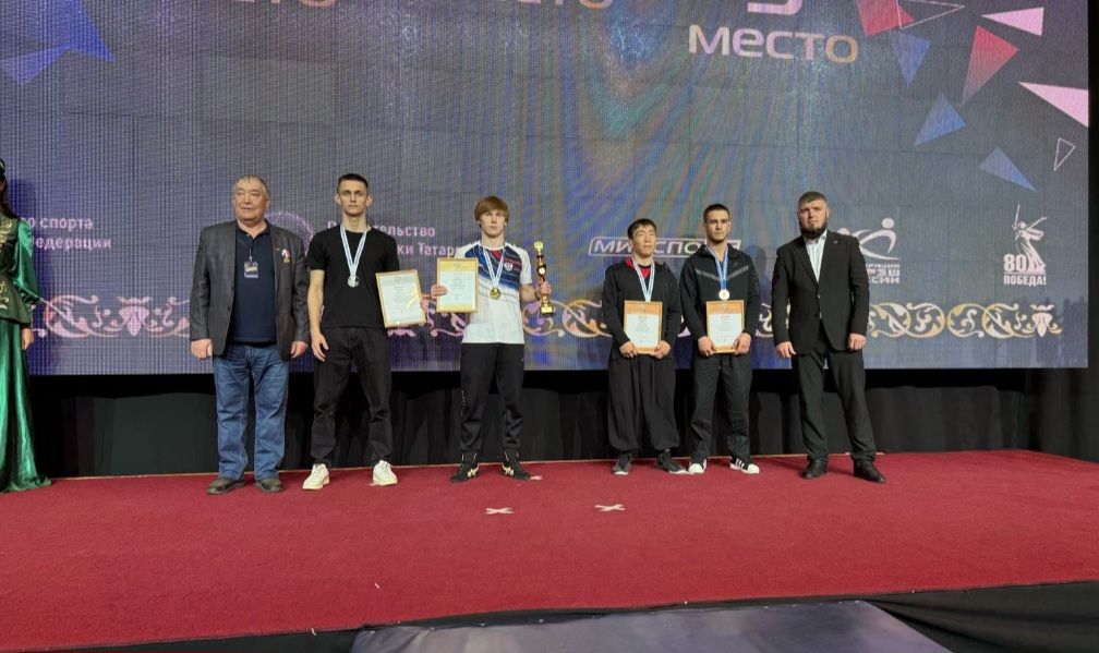 Азнакай көрәшчесе икенче тапкыр Россия чемпионы булып танылды